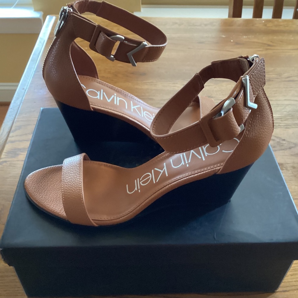 Calvin Klein Wedge Sandals - size 7- Like New